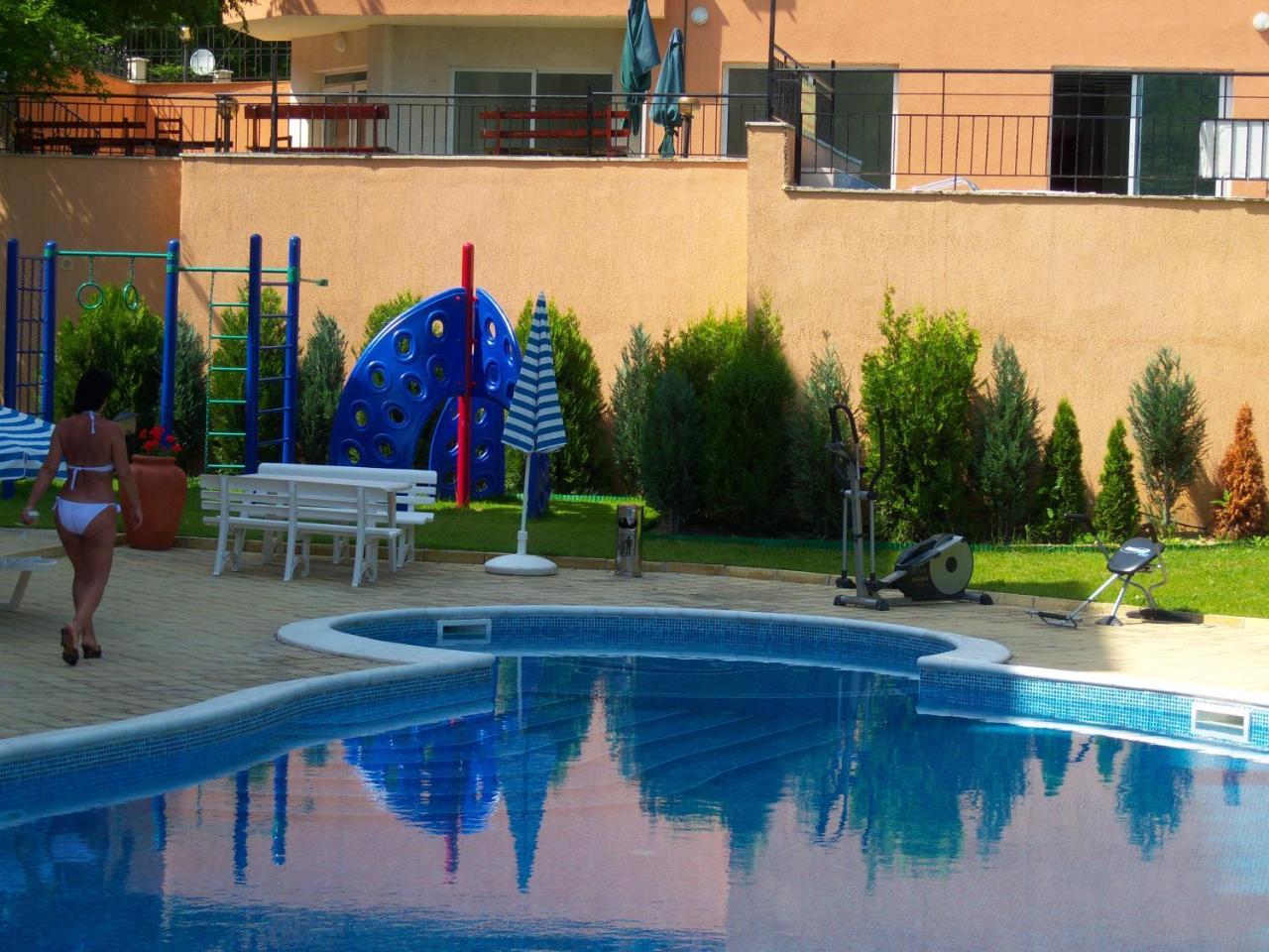 Sunrise Complex Apartments Golden Sands Exterior photo